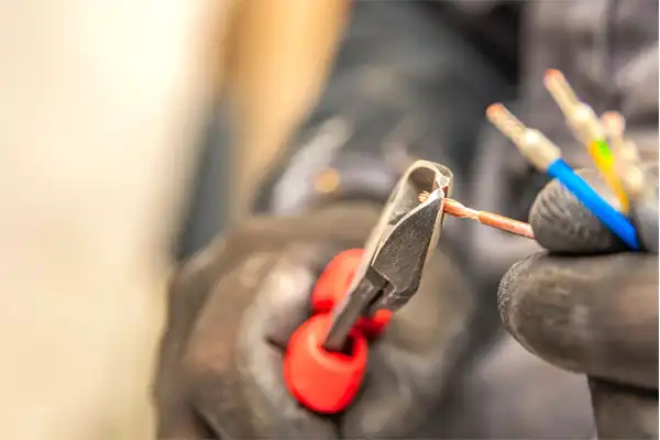 %focuskw% | Penguin Air, Plumbing & Electrical professional electrical installation services in Phoenix, AZ by Penguin Air, Plumbing & Electrical