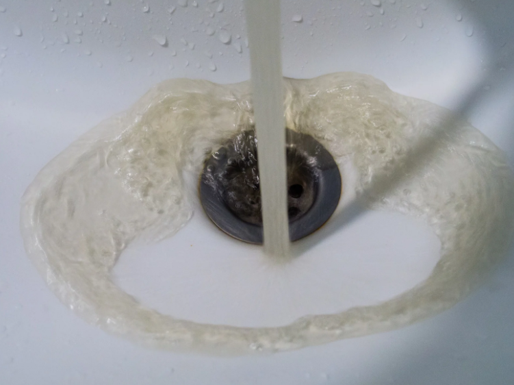 %focuskw% | Penguin Air, Plumbing & Electrical What Does the Color of Your Water Indicate?